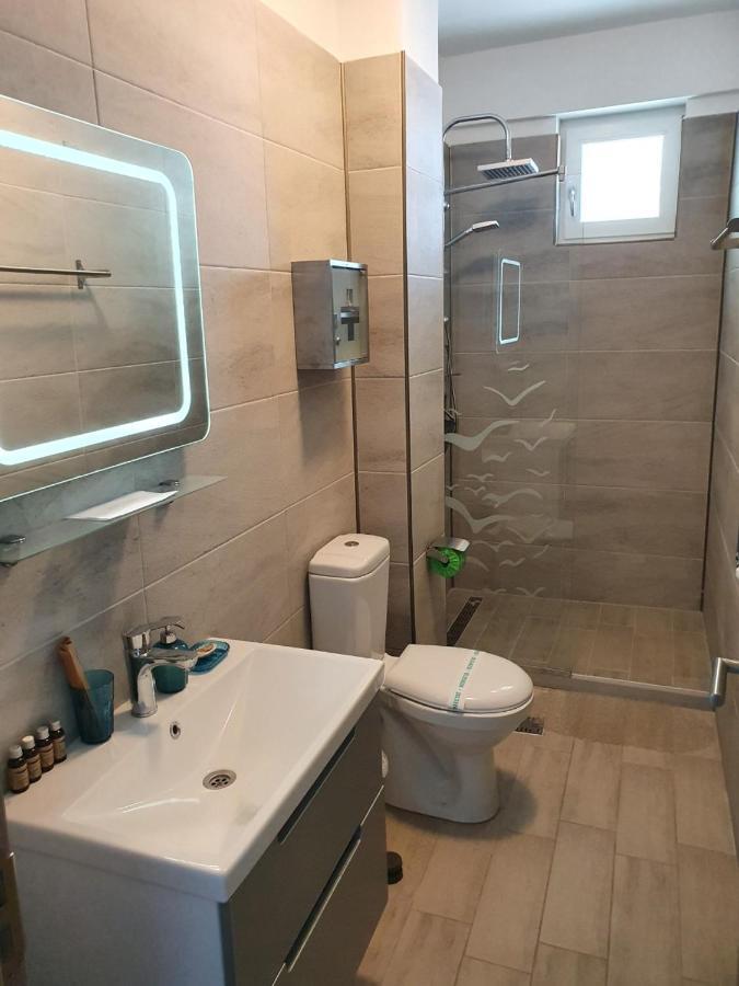 Relax Inn Apartment Нэводари Экстерьер фото