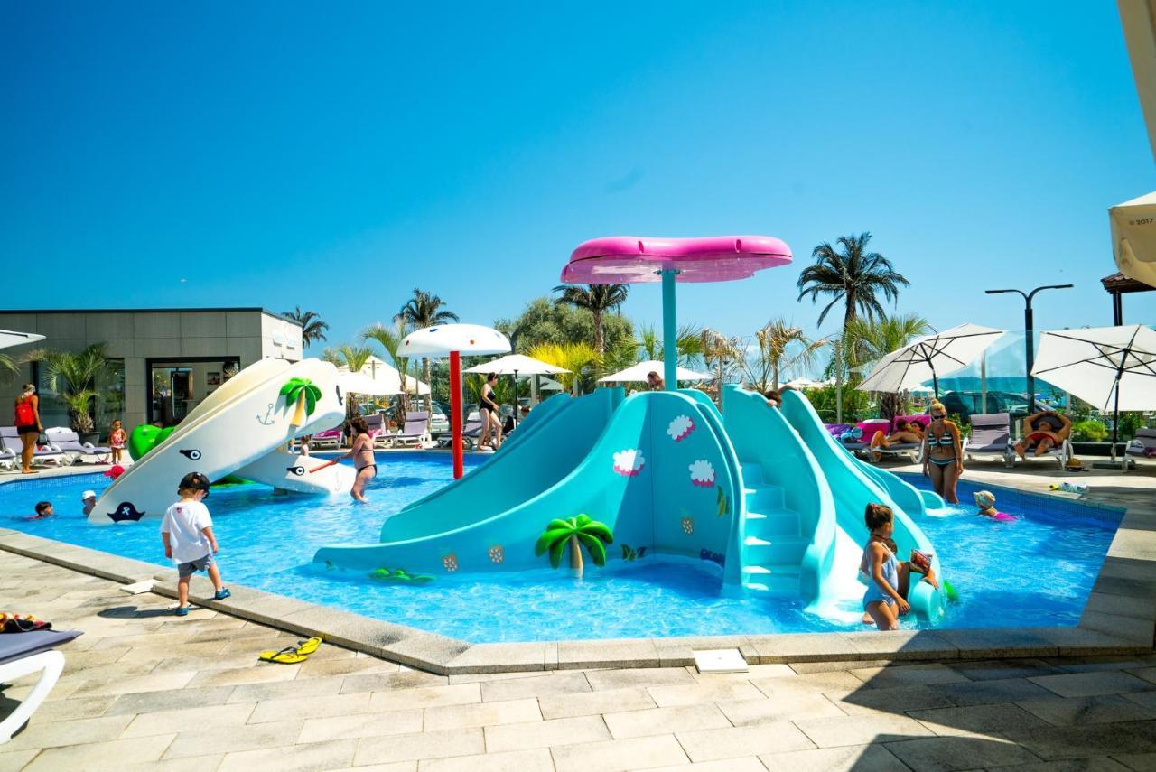 Relax Inn Apartment Нэводари Экстерьер фото