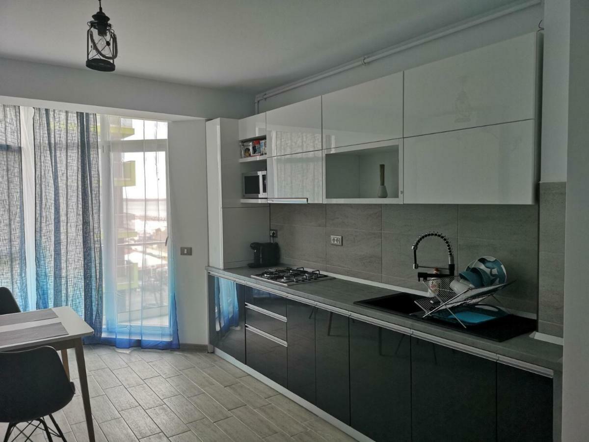 Relax Inn Apartment Нэводари Экстерьер фото