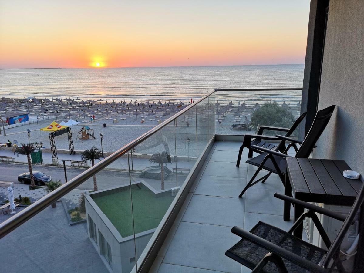 Relax Inn Apartment Нэводари Экстерьер фото