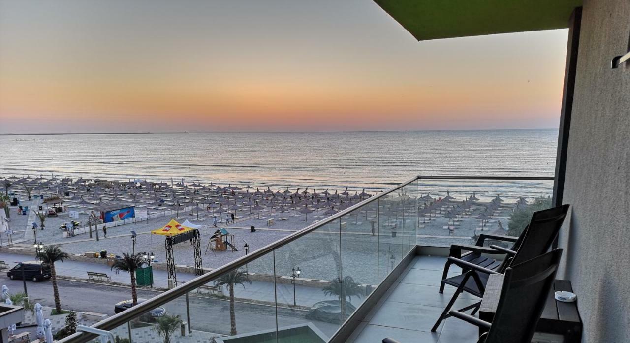 Relax Inn Apartment Нэводари Экстерьер фото