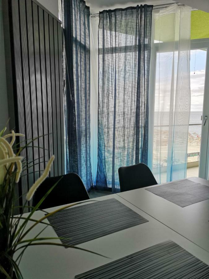 Relax Inn Apartment Нэводари Экстерьер фото