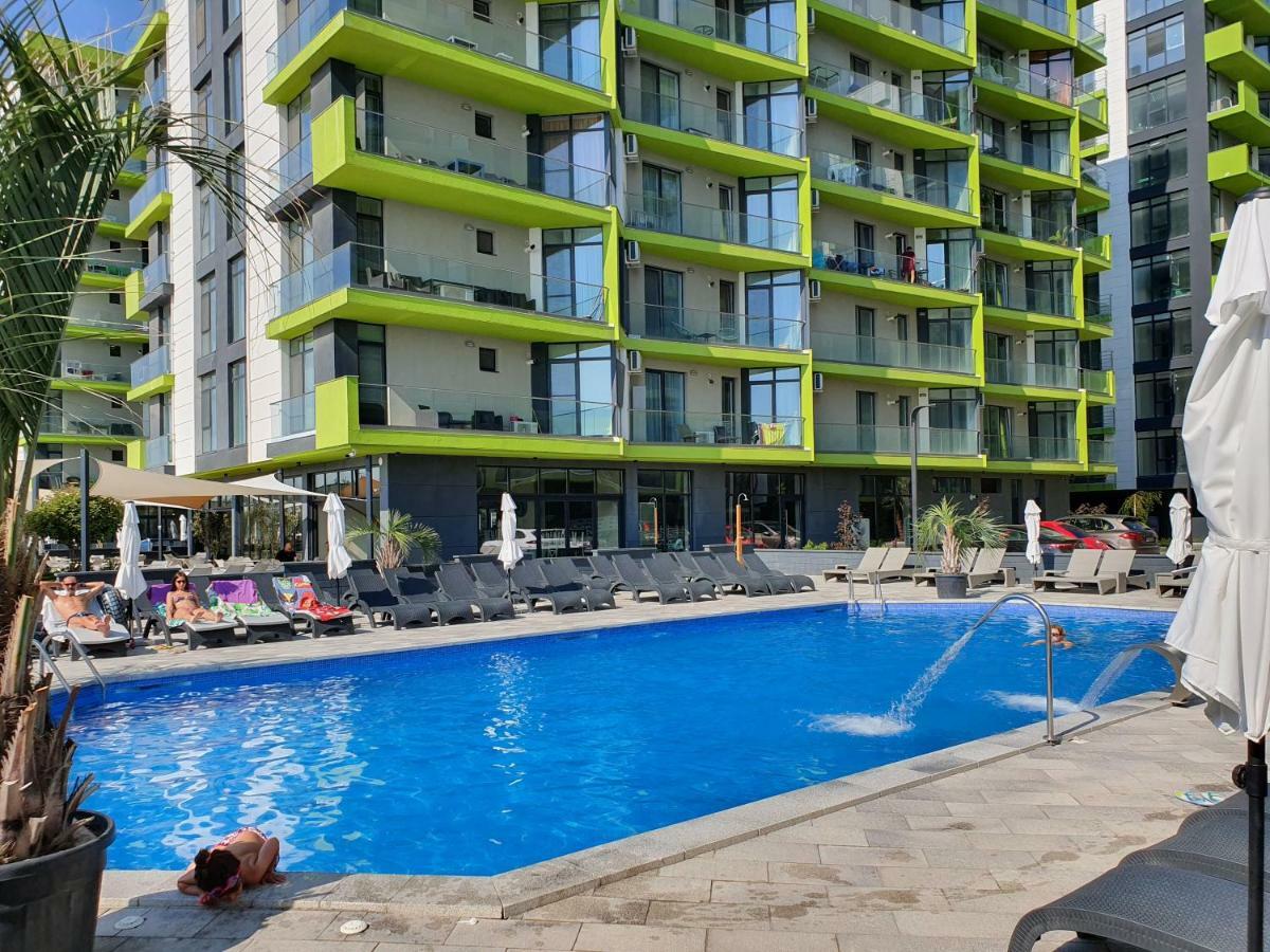 Relax Inn Apartment Нэводари Экстерьер фото